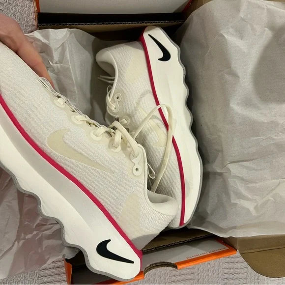 Nike Women's Pale Ivory and Pink Sneakers - Picture 2 of 5